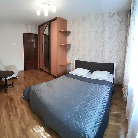 3 Near Metro Vostok And Dana Mall Gaspadar Minsk