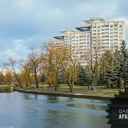 3 Near Metro Vostok And Dana Mall Gaspadar *